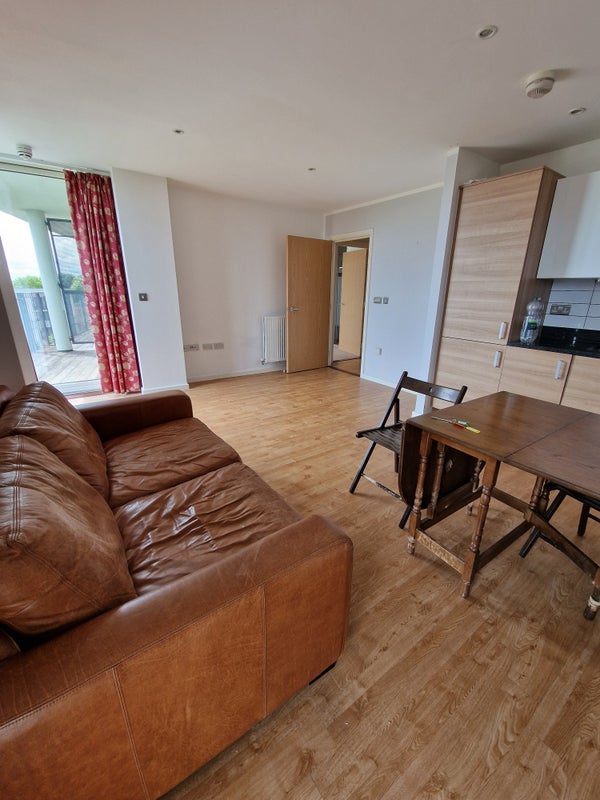 single - student accommodation in United Kingdom