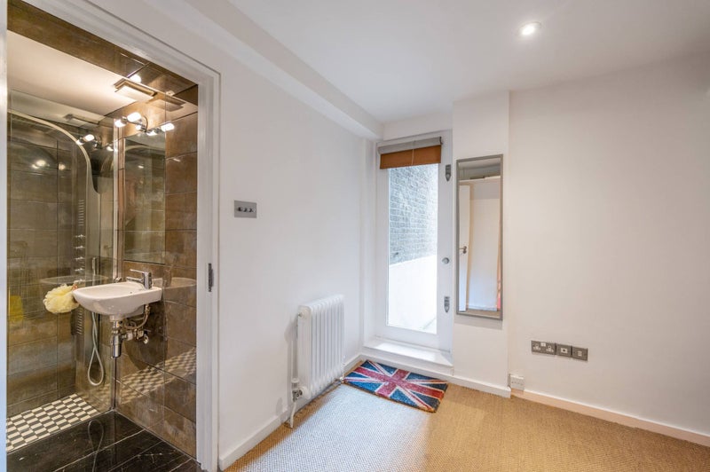 single - student accommodation in United Kingdom