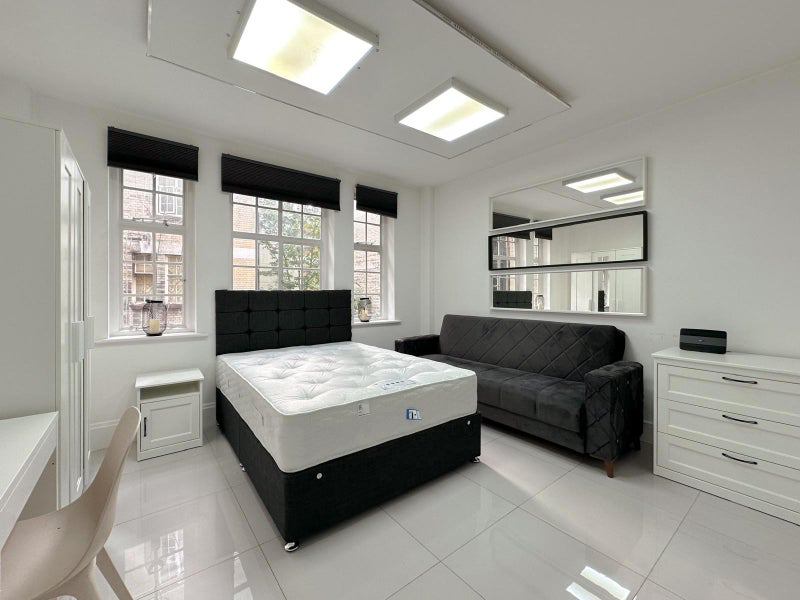 double - student accommodation in London