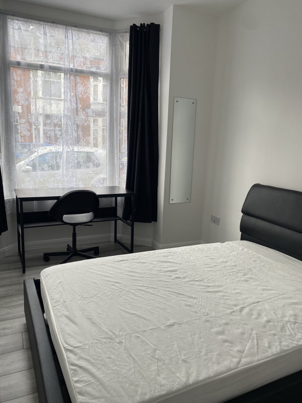 double - student accommodation in Leicester