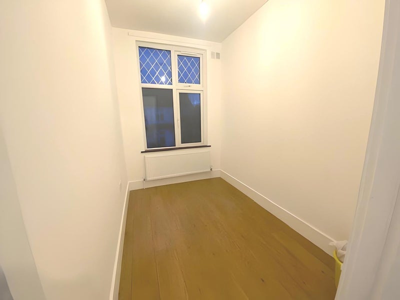 single - student accommodation in London