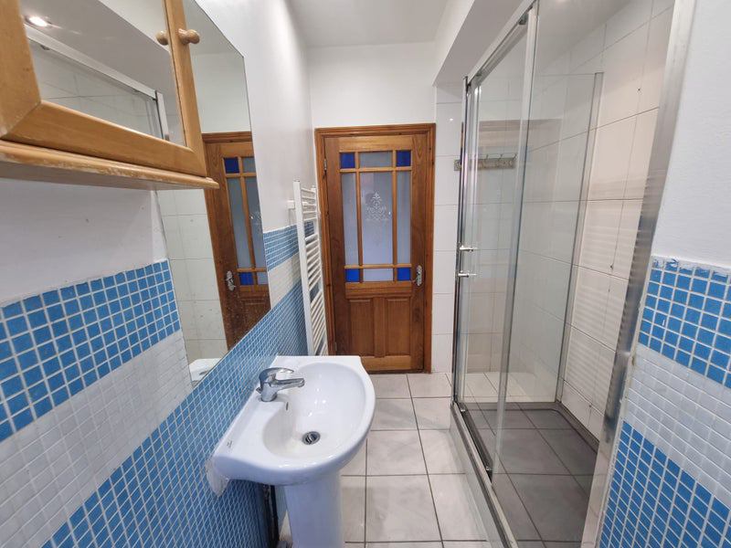 single - student accommodation in United Kingdom