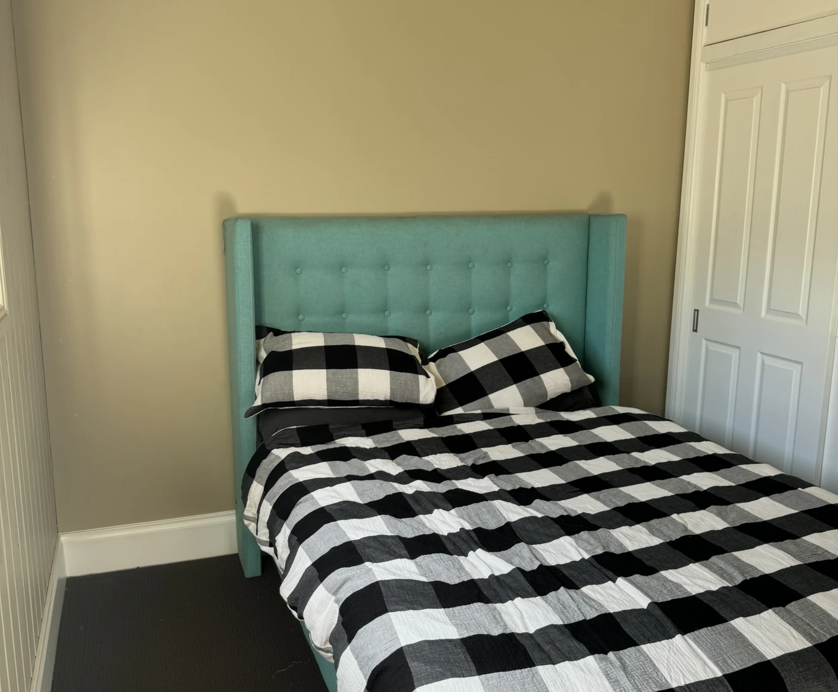 Private room with own bathroom - student accommodation in Sydney