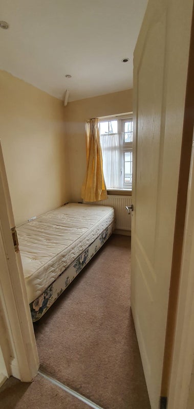 single - student accommodation in United Kingdom