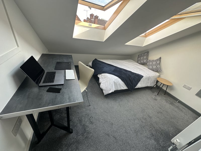 double En suite - student accommodation in Coventry