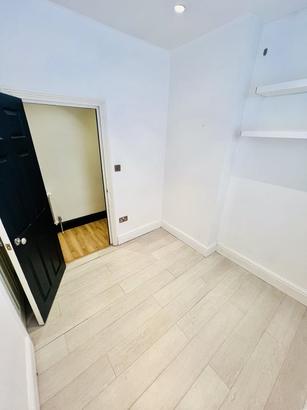 single - student accommodation in London