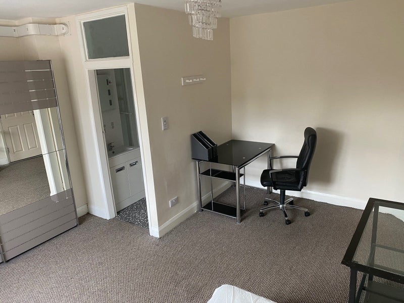 double En suite - student accommodation in Coventry