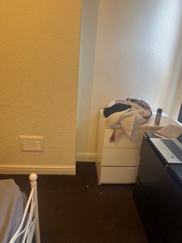 single - student accommodation in United Kingdom