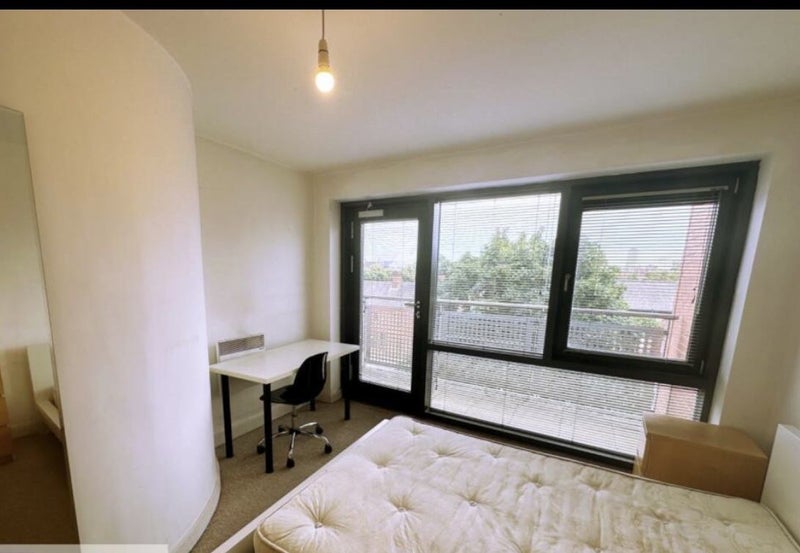 single - student accommodation in Leicester