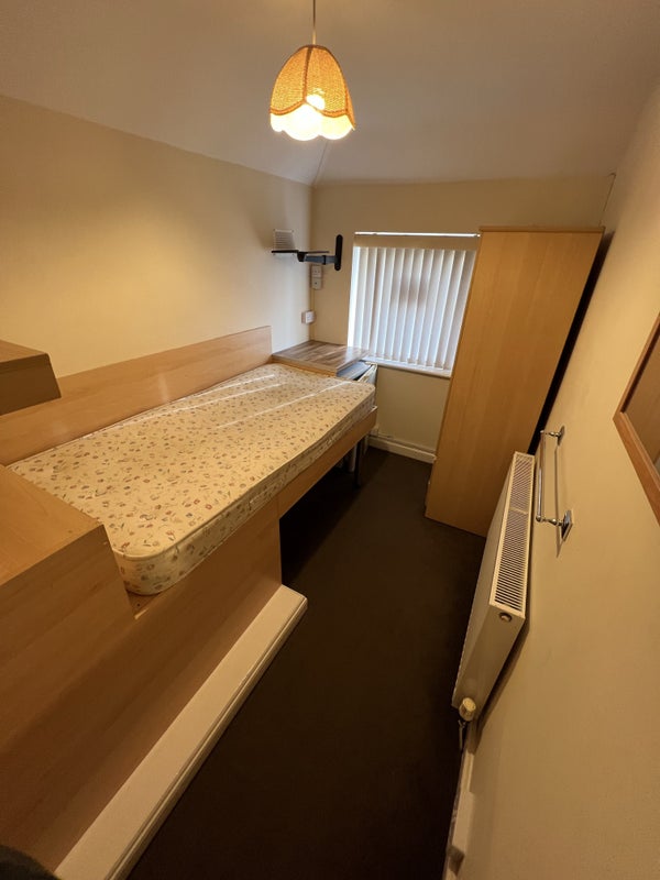 single - student accommodation in United Kingdom