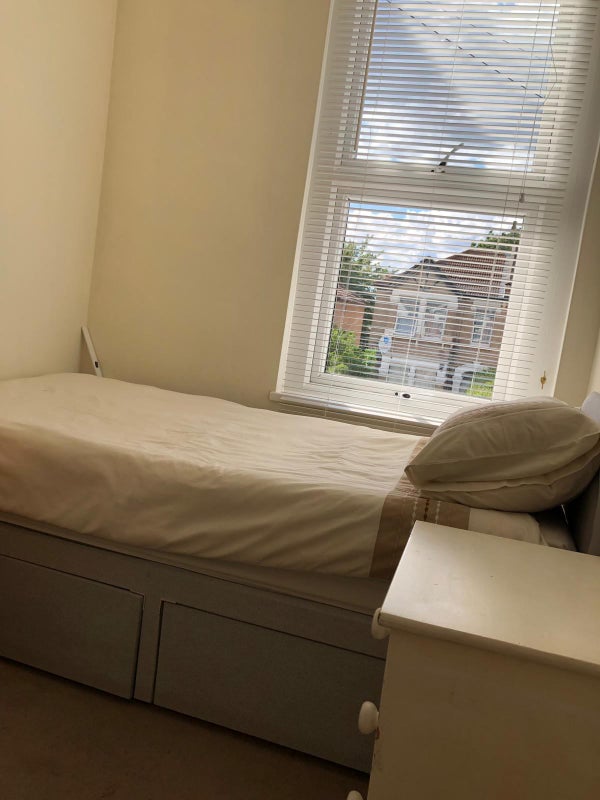single - student accommodation in United Kingdom