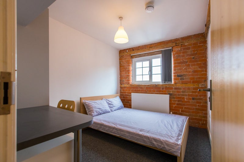double - student accommodation in Leicester