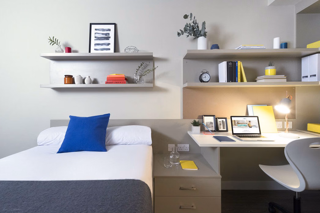 Standard Gold Studio - student accommodation in Cardiff
