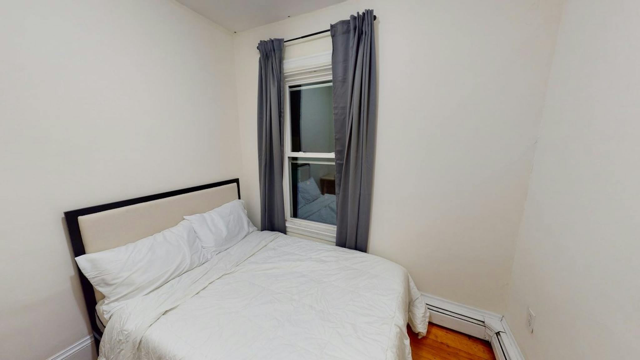 private room - student accommodation in Boston